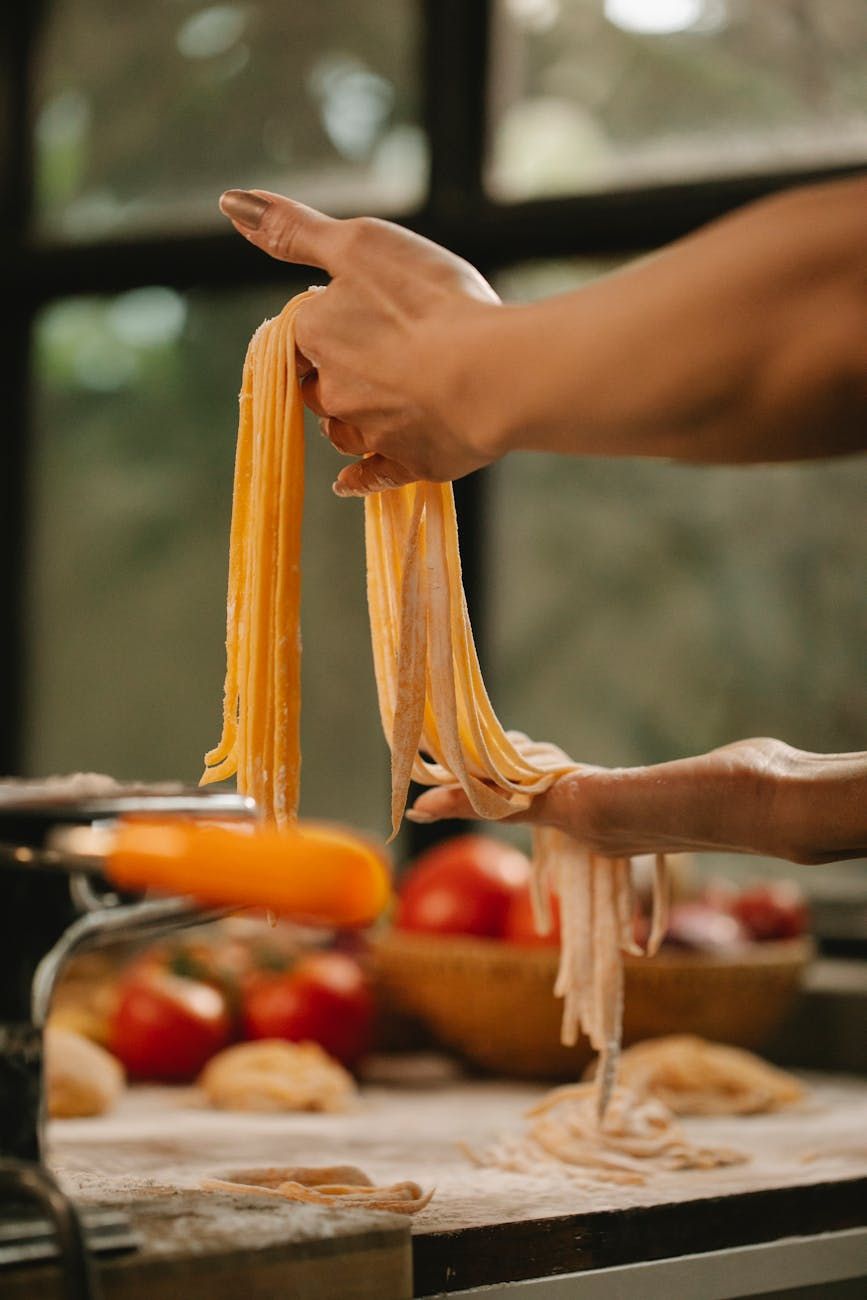homemade pasta, Italian cuisine, quick recipes, fresh pasta, cooking at home, 15-minute meals, kitchen inspiration, Italian flavors, simple dinner, Mediterranean food