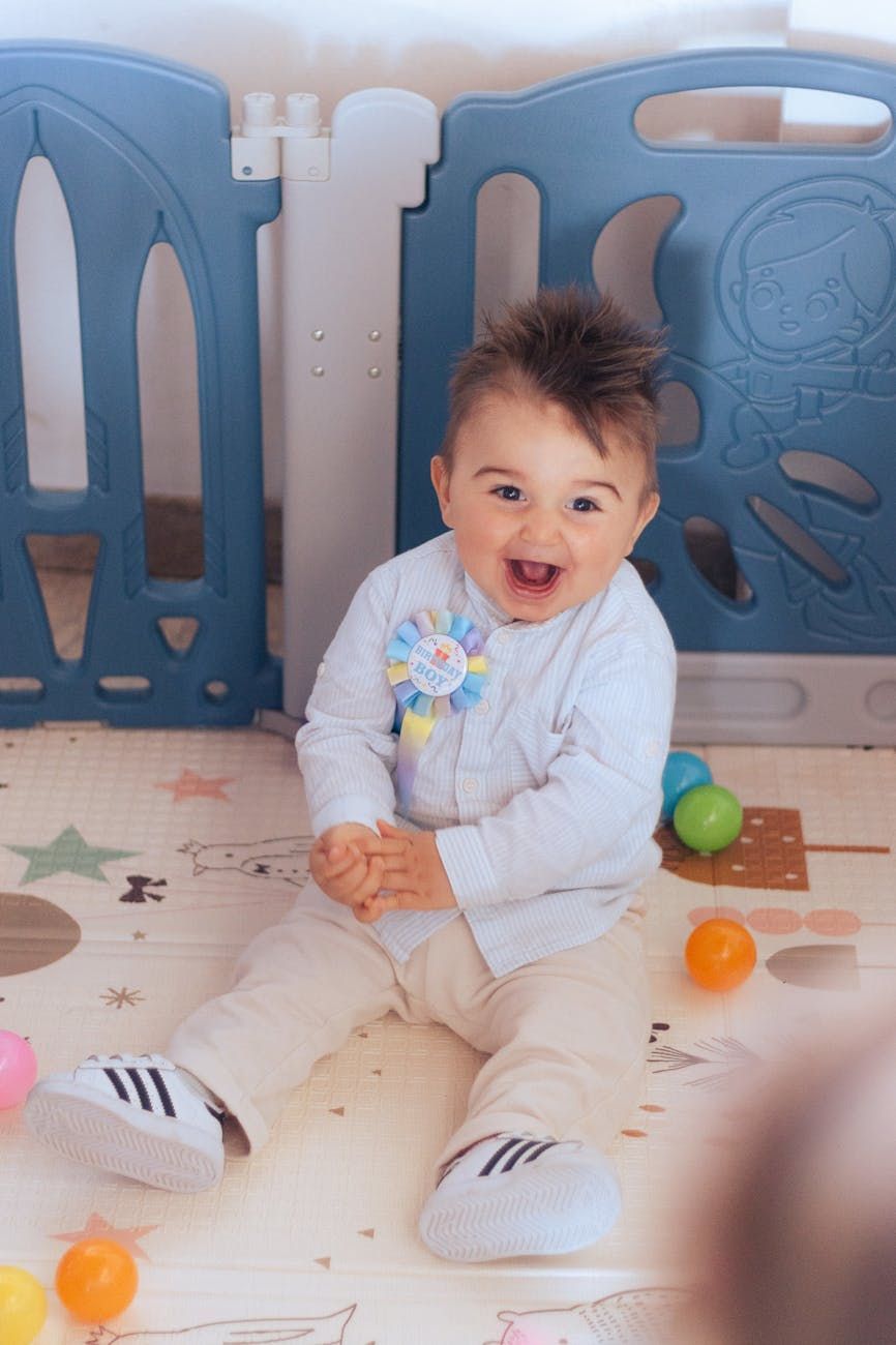 cuna 3 en 1, cuna para bebé, equipamiento multifuncional para bebé, confort para bebés, seguridad infantil, libertad para niño pequeño, solución para dormir de bebés, cuna portátil, elementos esenciales para recién nacidos, zona segura para bebé