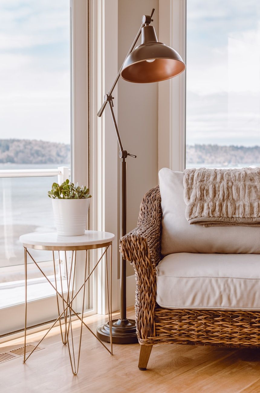 hemkomfortidéer, mysiga hemtips, vardagskomfort hemma, bekväm bostadsyta, enkla hemidéer, varm hemmiljö, hemvälbefinnande, mysiga interiöridéer, bekvämt hemmaliv, avkopplande hemdesign