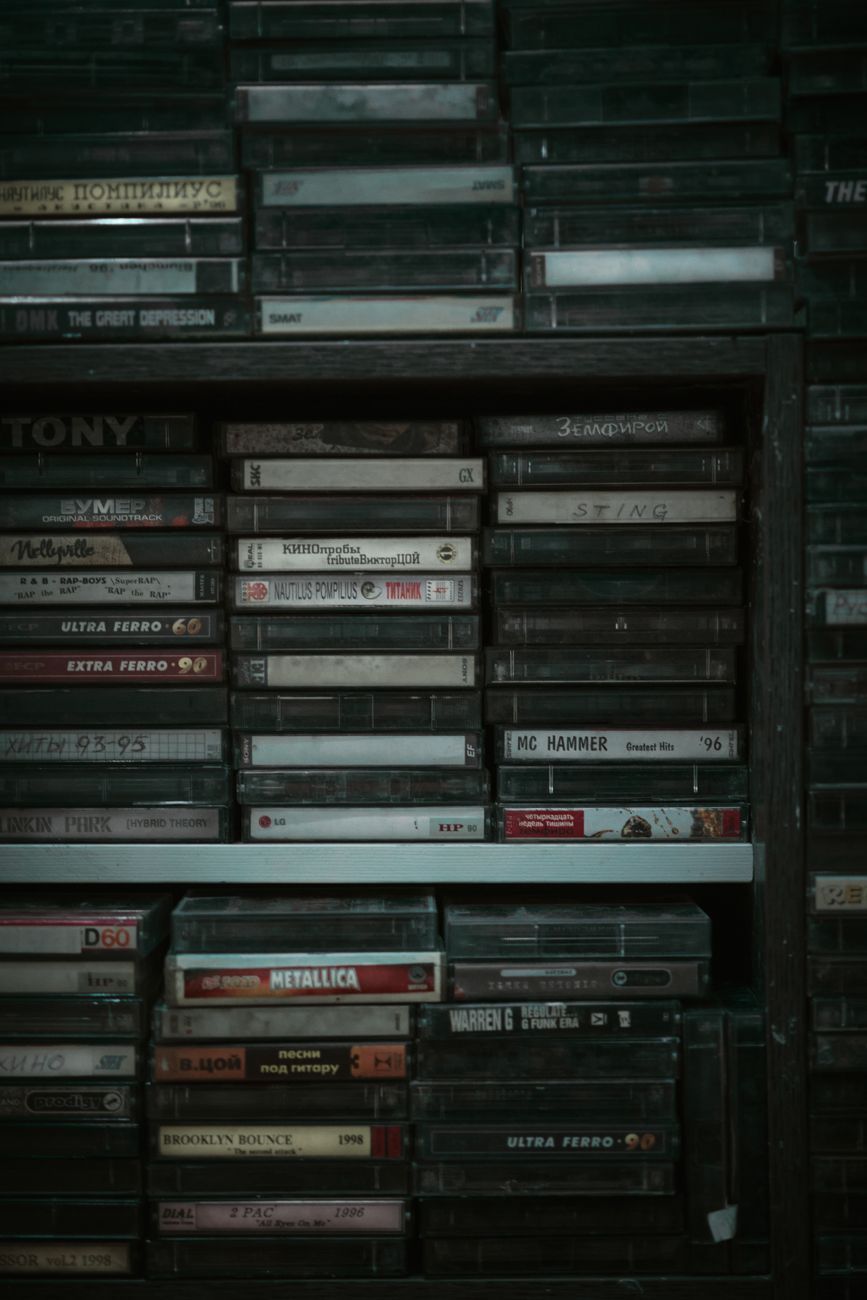 Blu-ray Steelbook editions, collectible Blu-ray movies, limited edition Steelbooks, Steelbook vs standard Blu-ray, rare Blu-ray releases, movie collector editions, exclusive Steelbook artwork, Blu-ray collecting, valuable Steelbook editions, Steelbook resale value.