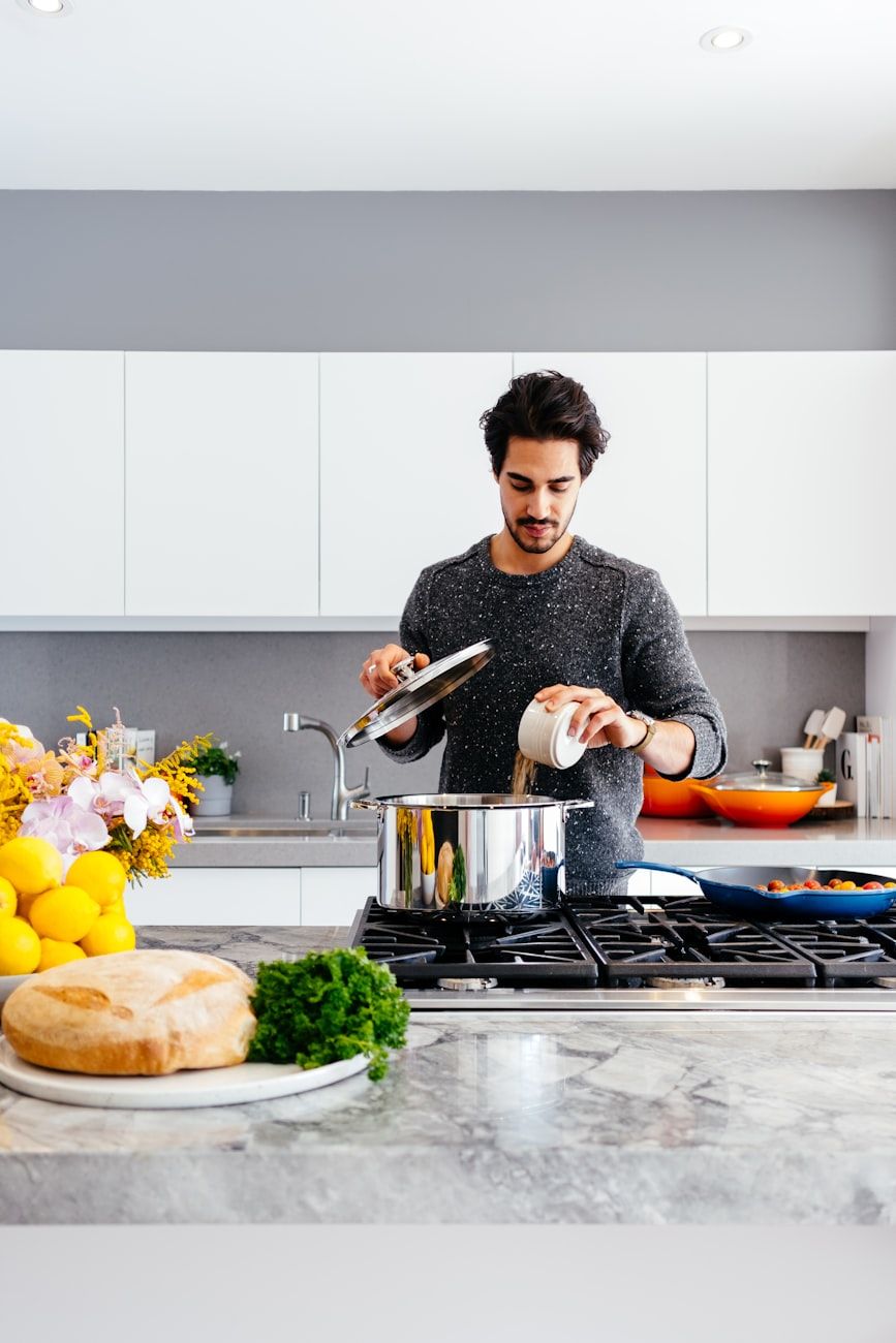 cocina de ensueño, compras inteligentes, detalles elegantes, decoración de cocinas, cocinas modernas, cocinas de diseño, ideas para cocinas, comodidad y estilo, tendencias de cocina, distribución de cocina