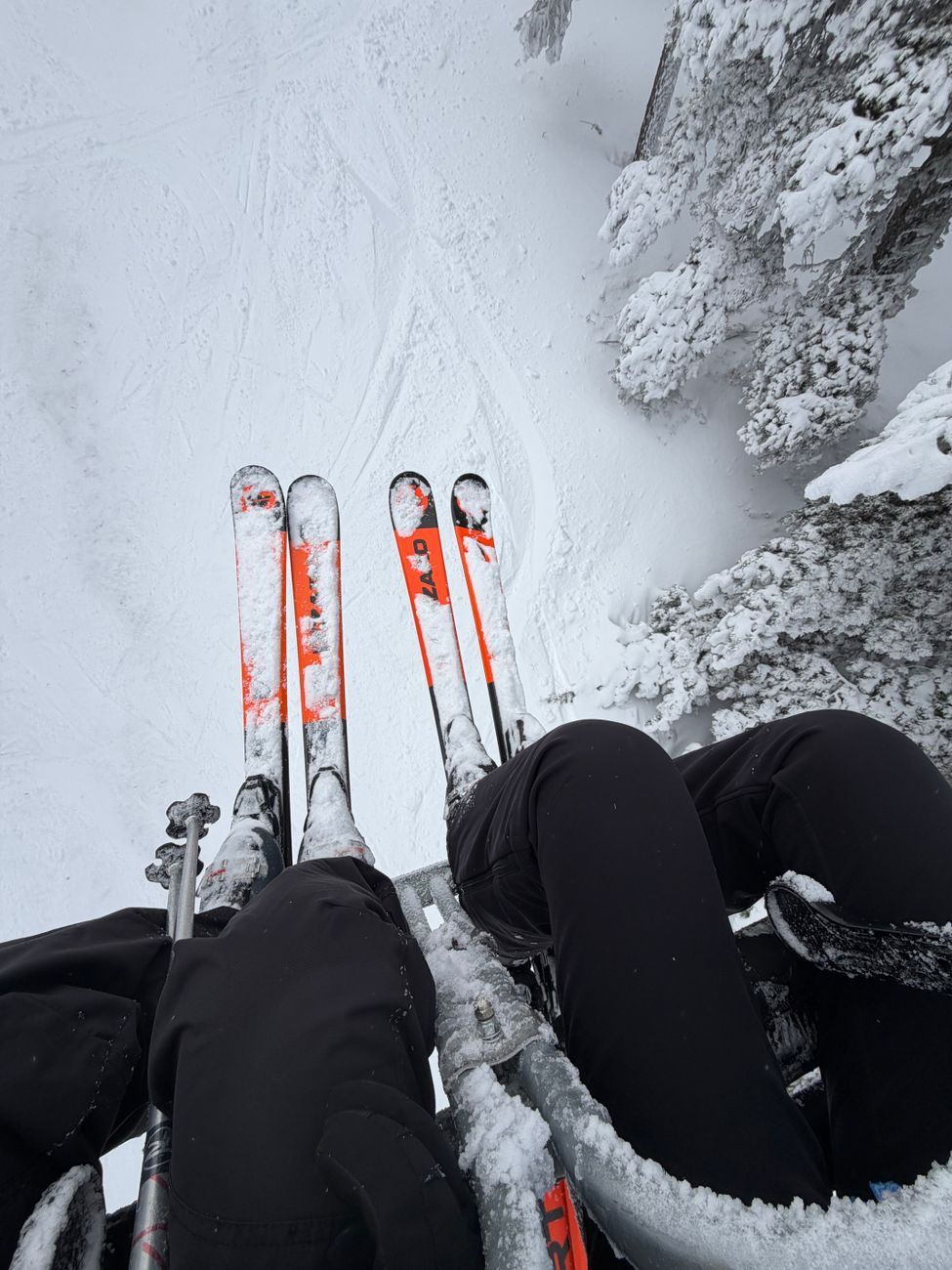 downhill skiing, skiing for beginners, alpine skiing, ski equipment, first ski lesson, skiing techniques, ski resort, beginner ski tips, winter sports, learning to ski