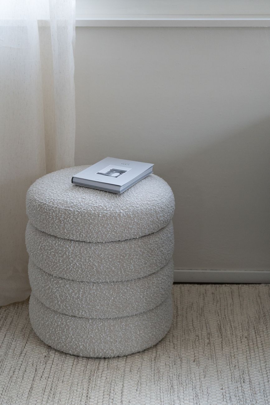 home ottomans, ottoman furniture, storage ottoman, modern ottoman, upholstered ottoman, living room ottoman, bedroom ottoman, multifunctional furniture, stylish home decor, comfortable seating
