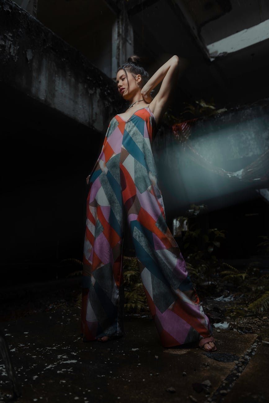 cute wedding rompers, gioia ciao outfit, hidden hills quay, club red romper, vestito da giorno fasciante, tuta estiva da mungitore, abito lungo Ophelia, fuori dopo il buio, tute da festa, top milkmaid crop, tute da cerimonia, tute gioco, tute da festa, tuta da festa, tuta da festa arancione, outfit bianco completo, completo bianco a due pezzi, set completi bianchi, set outfit bianchi