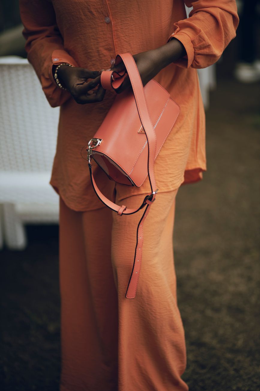 monochrome outfits, monochromatic fashion, single color outfits, monochrome style tips, tonal dressing, monochrome wardrobe ideas, how to wear monochrome, monochromatic outfit inspiration, fashion styling secrets, elegant monochrome looks