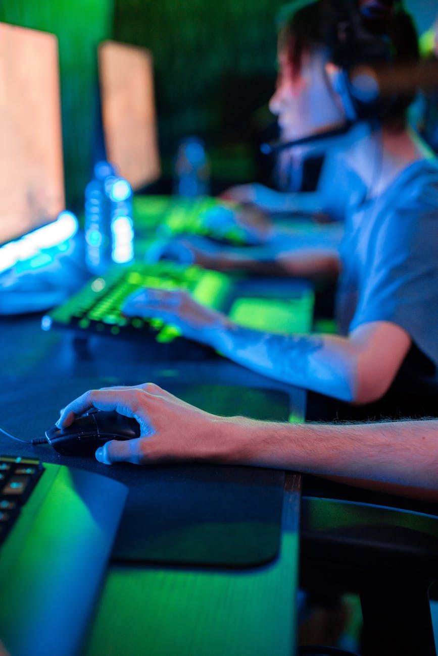 online shooters 2026, multiplayer fps games, tactical shooters, battle royale games, competitive gaming, online fps trends, shooter games pc, esports shooters, team based shooters, best online shooters