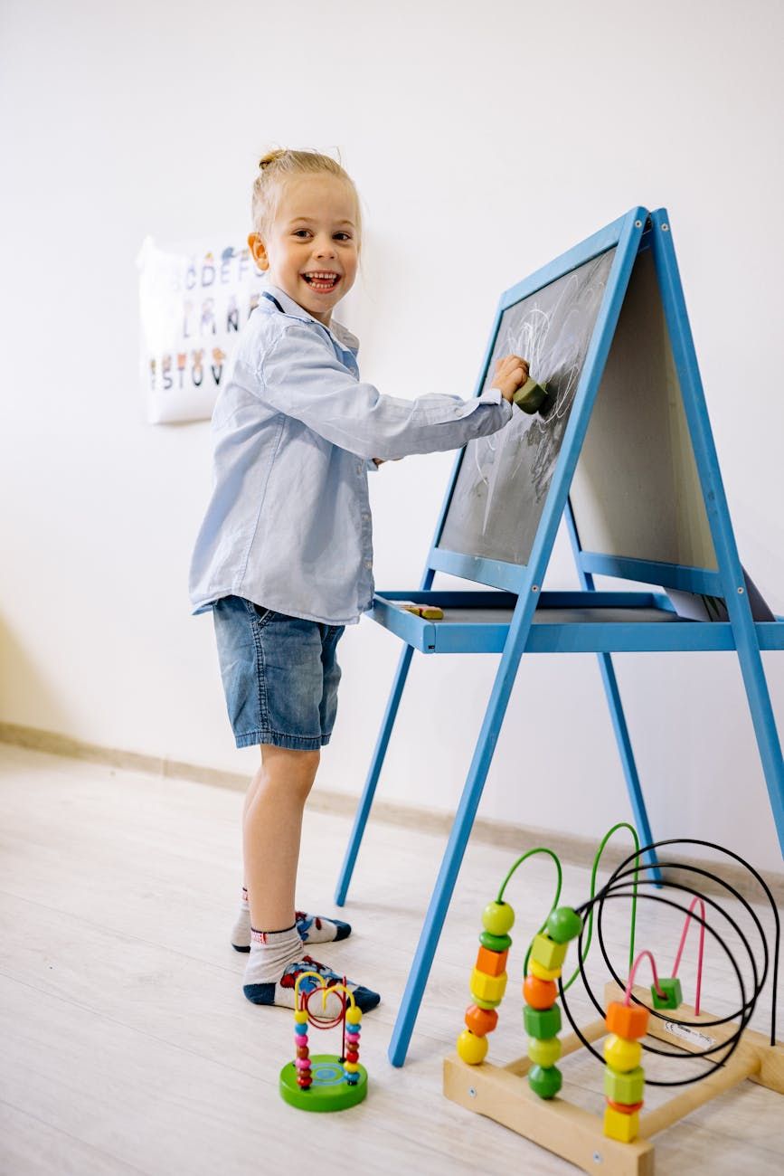 legetøj, læring, opdragelse, udvikling, børn, pædagogik, innovation, metoder, leg, uddannelse