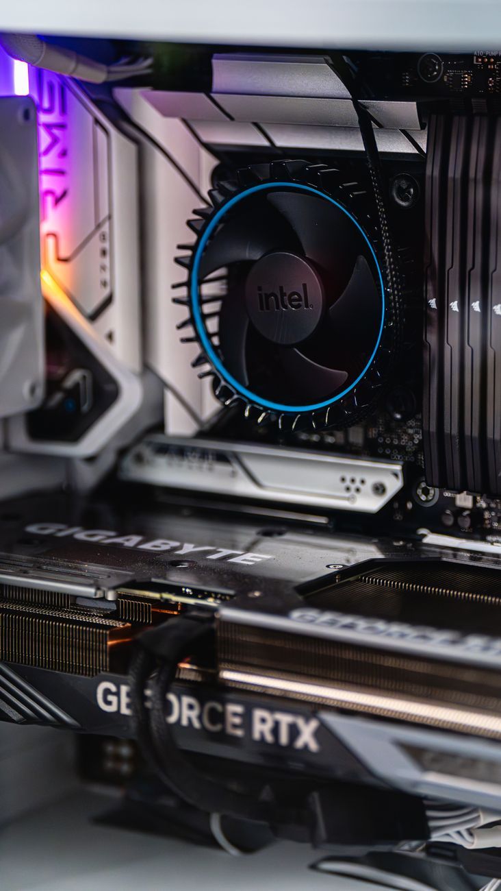 powerful PC performance, slow computer, PC optimization, CPU bottleneck, RAM usage, SSD vs HDD, background processes, thermal throttling, Windows performance tips, gaming PC speed