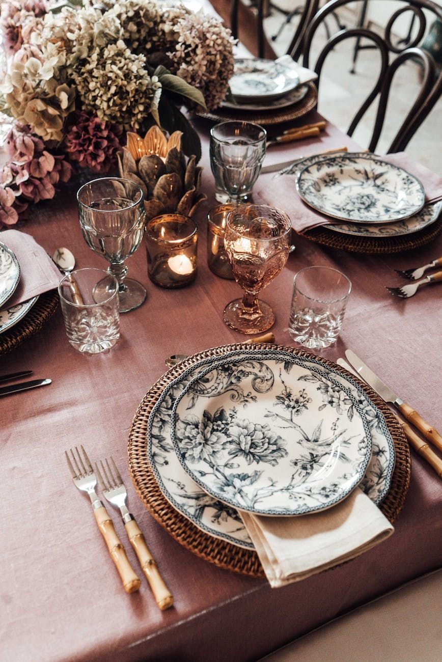 table setting rules, proper table setting, table etiquette basics, modern table setting trends, dining table decor ideas, formal table setup guide, casual table setting tips, tableware arrangement, elegant table styling, how to set a table