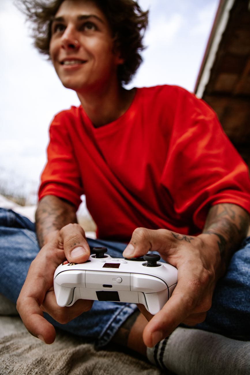 Roblox, user-generated games, game creation, Roblox Studio, online gaming, gaming community, metaverse, multiplayer platform, game development, modern gaming trends
