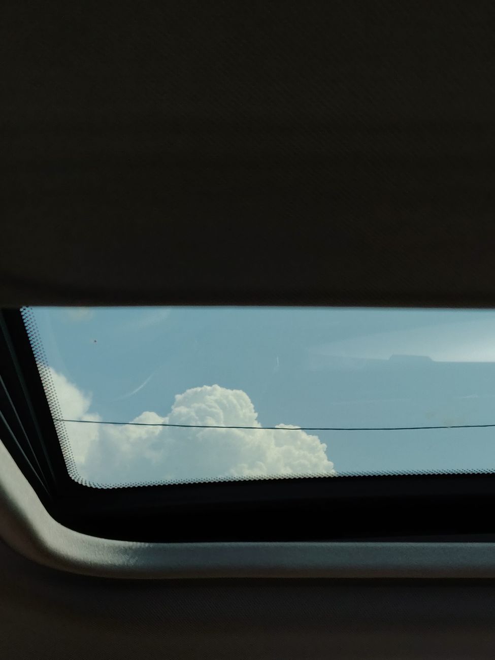 panoramic roof car, panoramic sunroof pros and cons, car panoramic roof benefits, panoramic roof maintenance, panoramic roof safety, panoramic roof resale value, panoramic roof comfort, panoramic roof heat issues, panoramic roof leaks, buying a car with panoramic roof