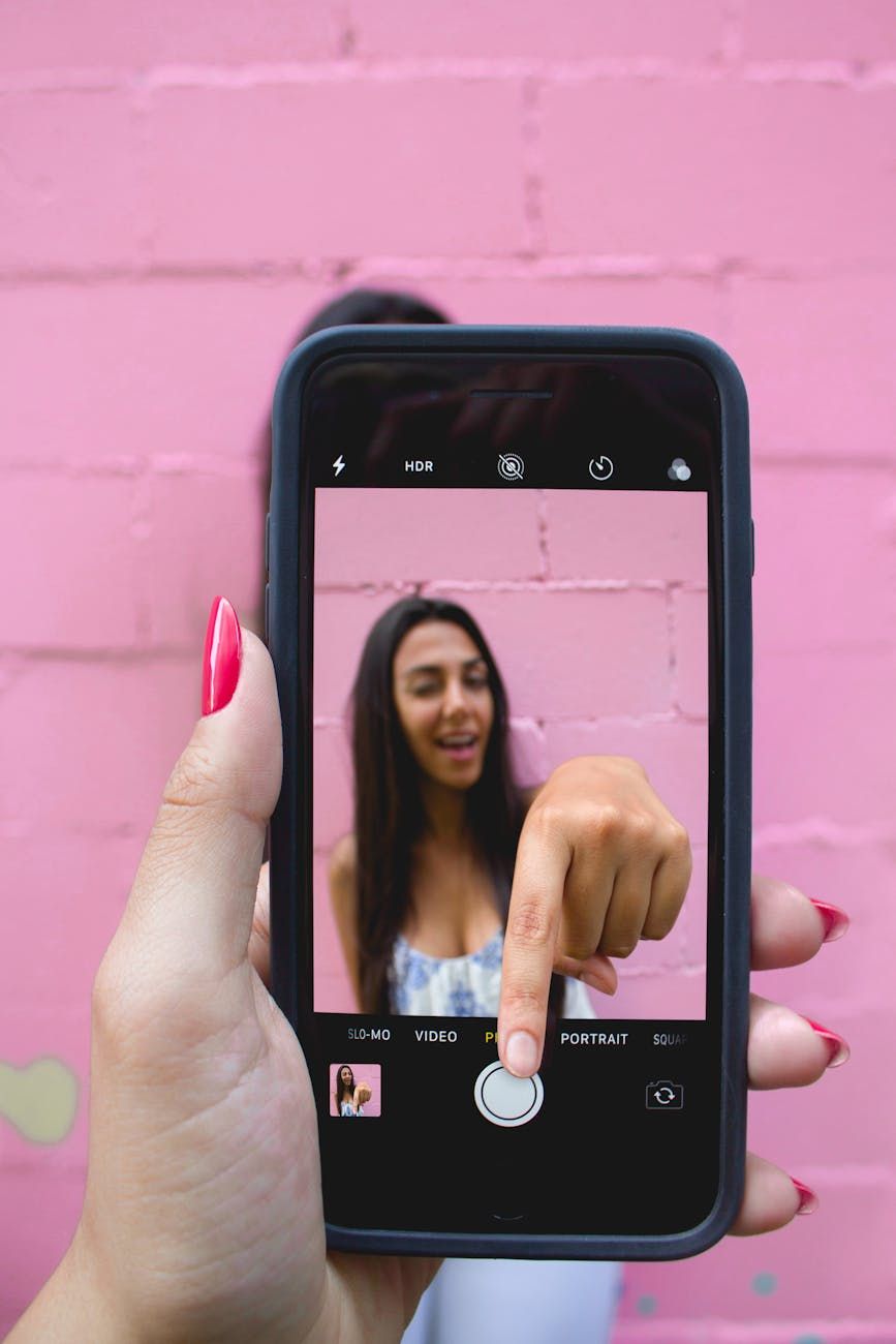mejores smartphones, guía de compra de smartphones, características de smartphones, iOS vs Android, cámara de smartphones, rendimiento de smartphones, duración de la batería, pantalla de smartphones, diseño de smartphones, precio de smartphones
