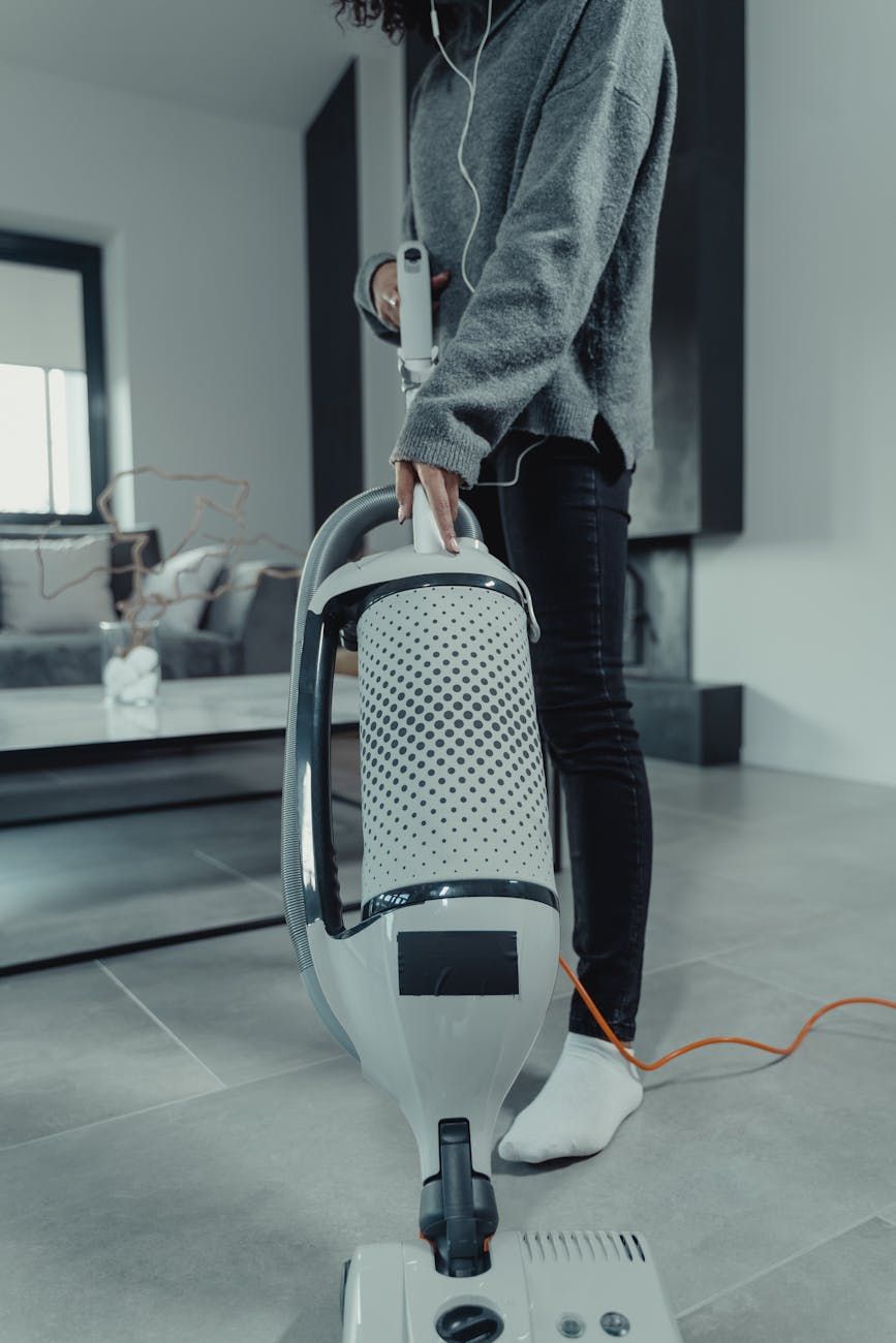 Aspirateurs, Comparaison des aspirateurs, Aspirateurs sans fil, Aspirateurs robots, Sac à poussière, Filtration de l'air, Nettoyage à domicile, Respect de l'environnement, Coût des aspirateurs, Ergonomie