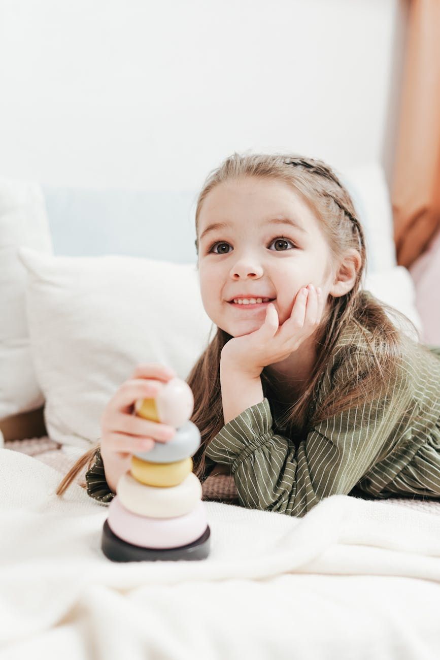 leker for rolig lek, anti-stress leker, avslappende leker for barn, lekeutvalg, avslapningsleker, stressavlastning, barns avslapning, beroligende leker, barneutvikling, leker for spenningslindring.
