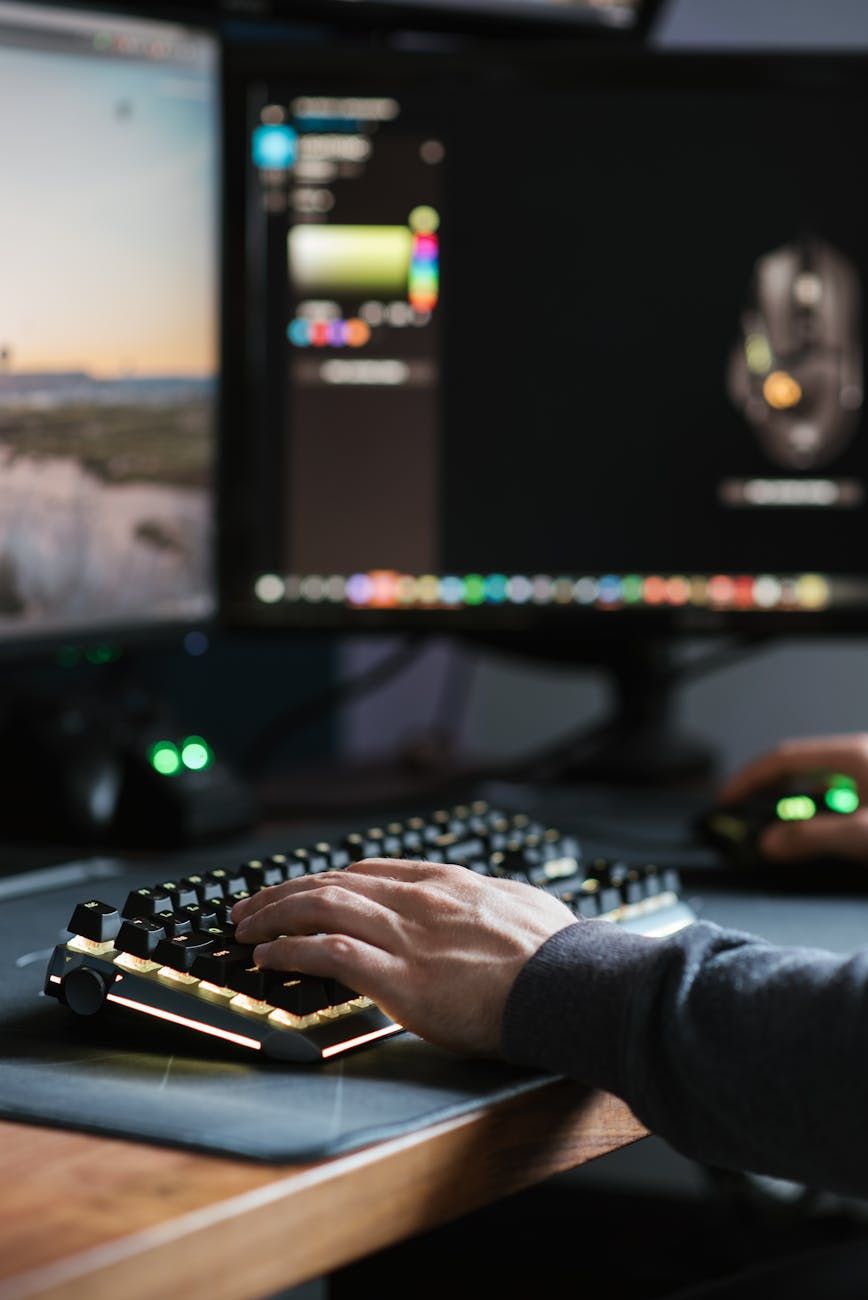 lodret mus, ergonomisk design, håndledssundhed, karpaltunnelsyndrom, forebyggelse af museskade, ergonomisk mus, lindring af håndledssmerter, computerergonomi, fordele ved lodret mus, ergonomisk arbejdsplads